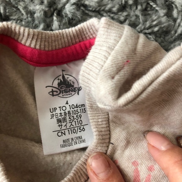 5/40 Deal Disney princess dress - Picture 2 of 3